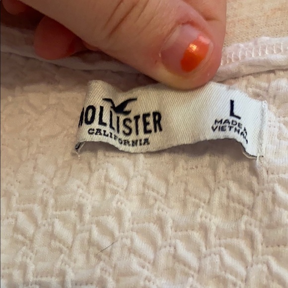 White tank top! - Picture 3 of 3